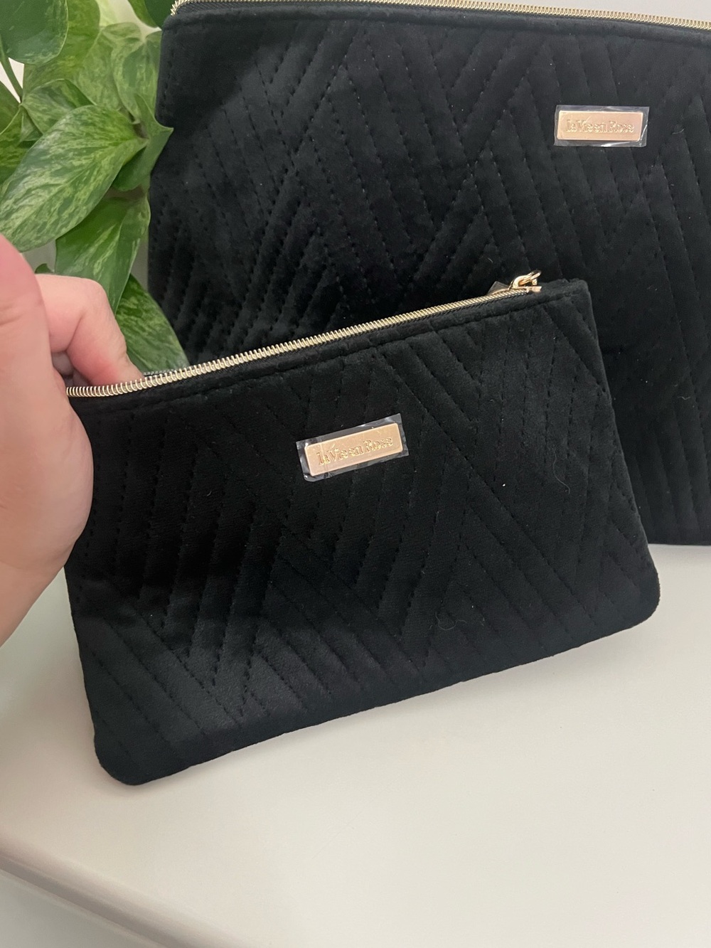 NWT La Vie En Rose Black Velvet Cosmetic Bags - Picture 15 of 15